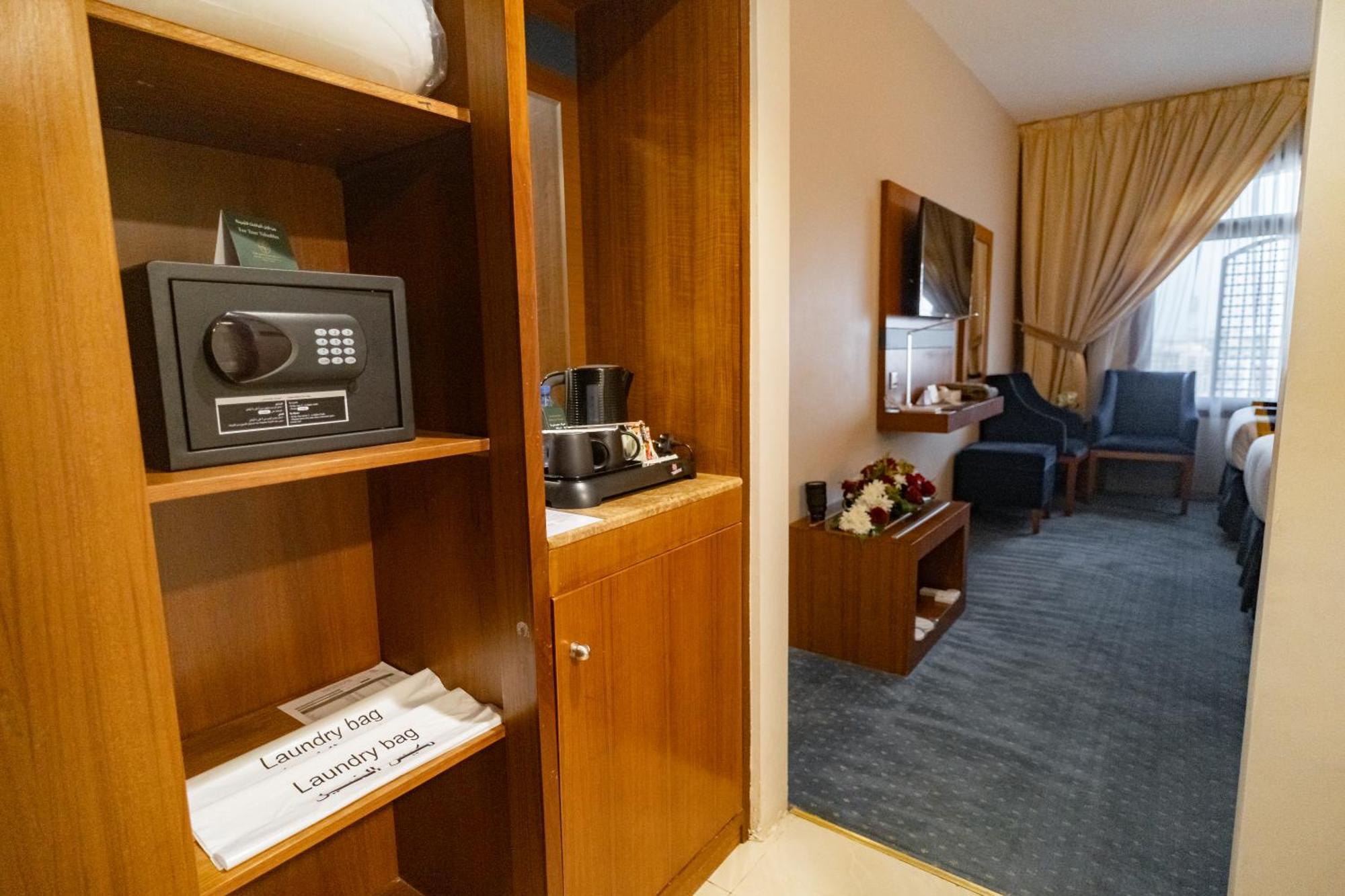 Emaar Elite Al Madina Hotel Medina Kültér fotó